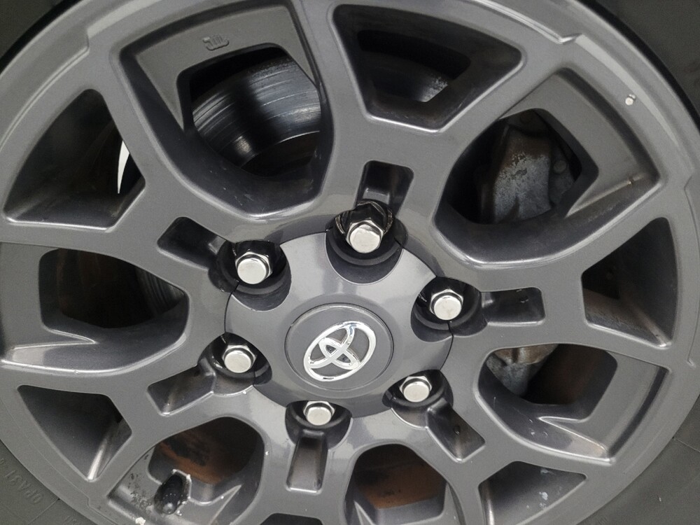 2017 Toyota Tacoma in Pelham, AL 35124 - 18099430 31