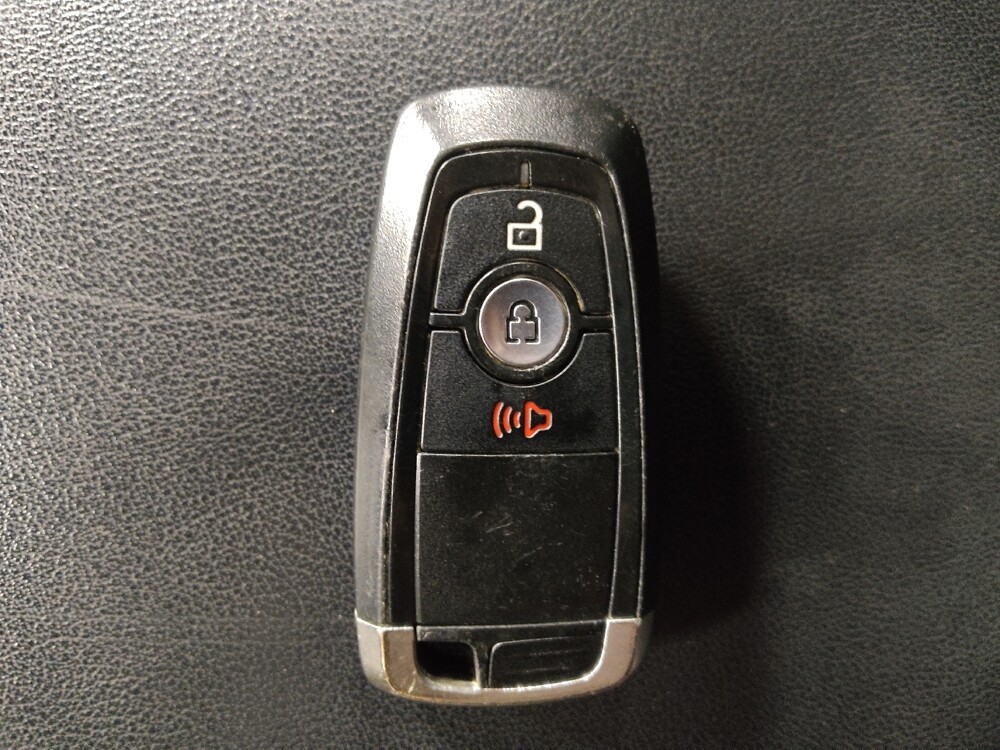 2020 Ford Edge in Stone Mountain, GA 30083 - 18099431 32