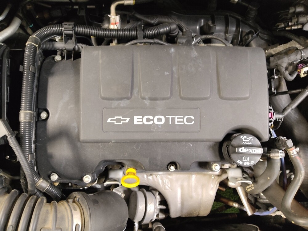 2019 Chevrolet Sonic in Tampa, FL 33612 - 18099432 30