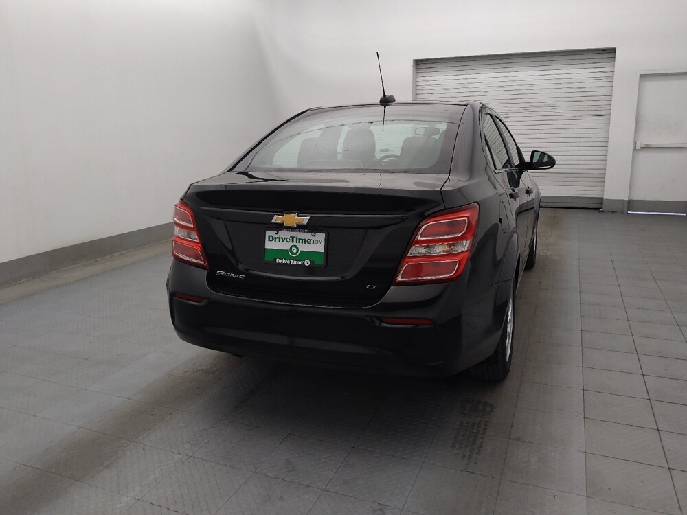 2019 Chevrolet Sonic in Tampa, FL 33612 - 18099432 7