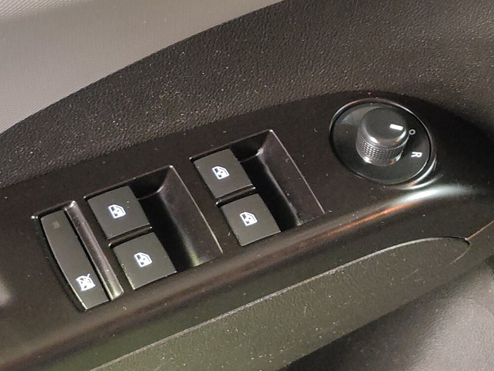 2019 Chevrolet Sonic in Tampa, FL 33612 - 18099432 27