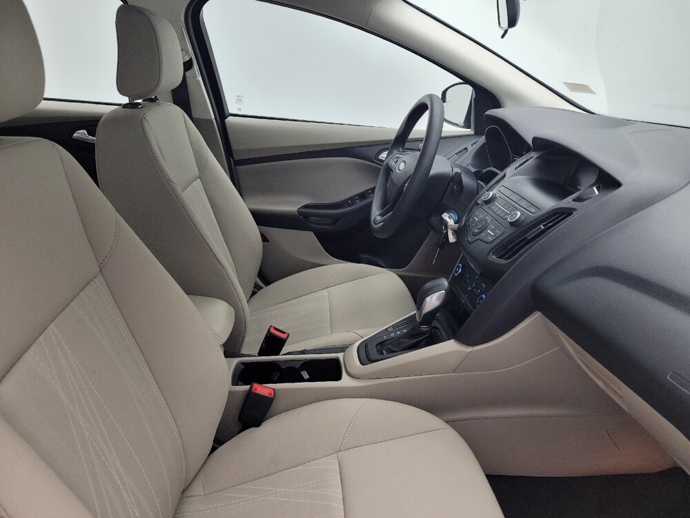 2018 Ford Focus in Greensboro, NC 27407 - 18099435 21