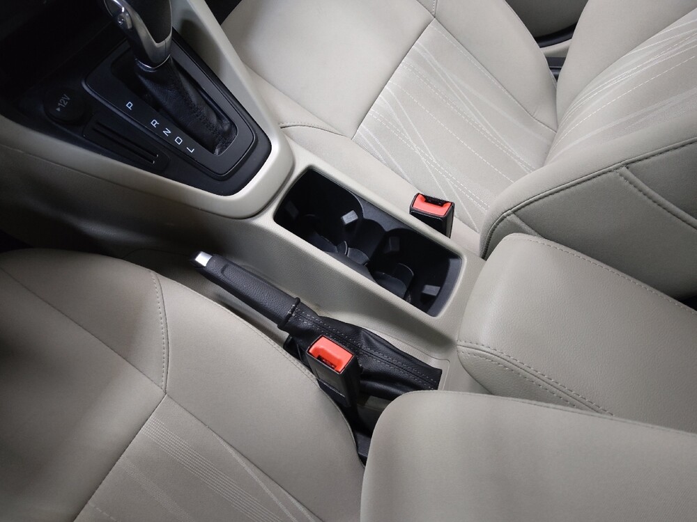 2018 Ford Focus in Greensboro, NC 27407 - 18099435 26