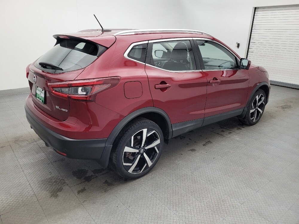 2020 Nissan Rogue Sport in Greensboro, NC 27407 - 18099437 10