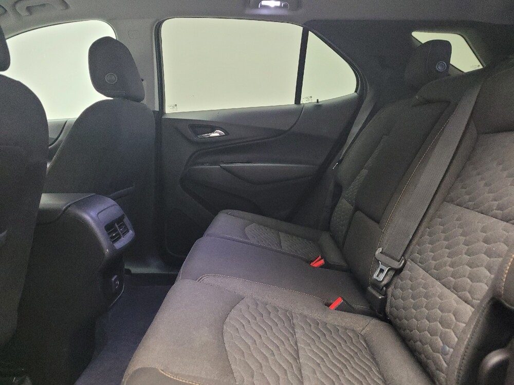 2020 Chevrolet Equinox in Taylor, MI 48180 - 18099444 18