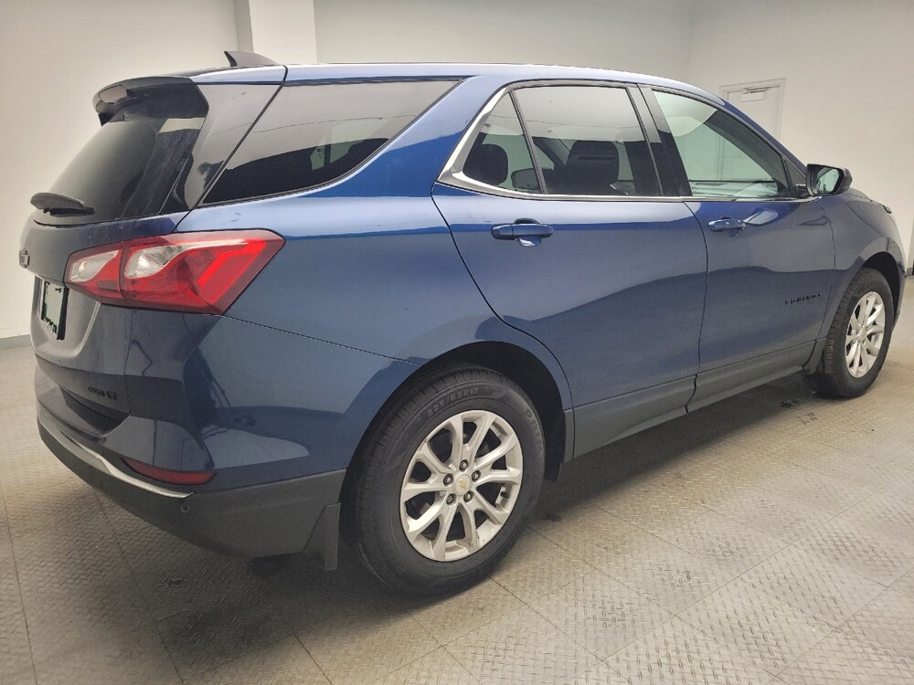 2020 Chevrolet Equinox in Taylor, MI 48180 - 18099444 10