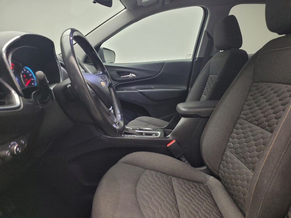 2020 Chevrolet Equinox in Taylor, MI 48180 - 18099444 17