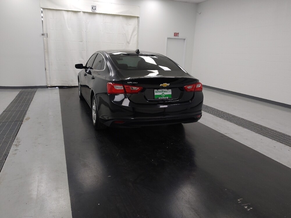 2017 Chevrolet Malibu in St. Louis, MO 63125 - 18099446 6