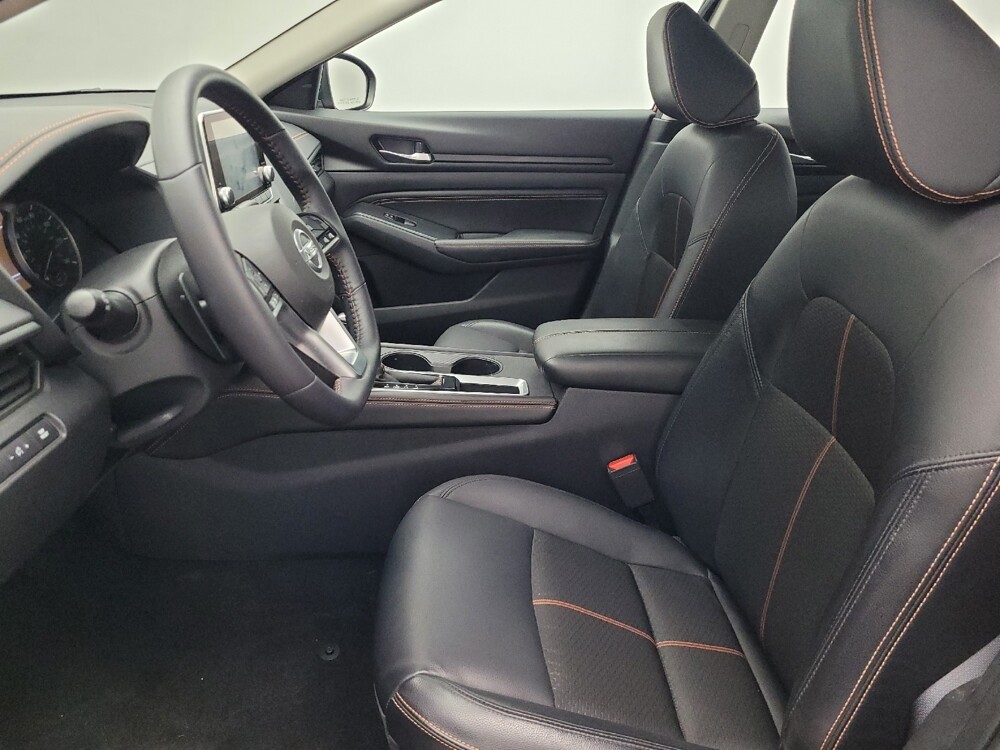 2019 Nissan Altima in Jacksonville, FL 32225 - 18099447 17