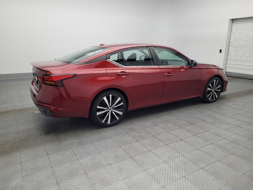 2019 Nissan Altima in Jacksonville, FL 32225 - 18099447 10
