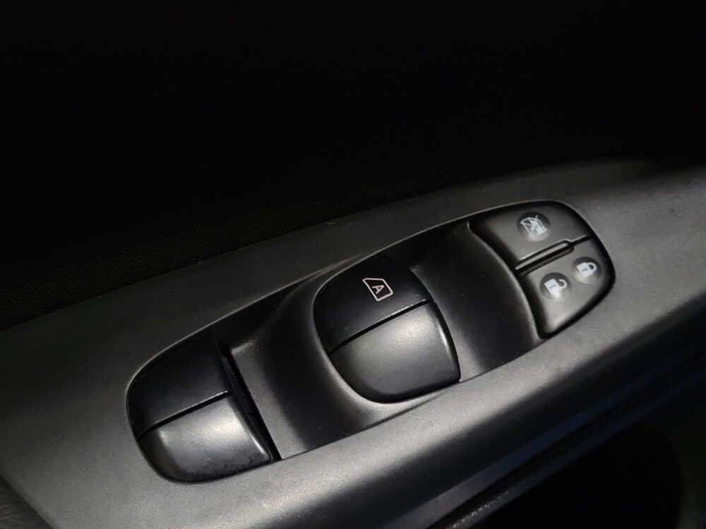 2016 Nissan Sentra in Laurel, MD 20724 - 18099448 27