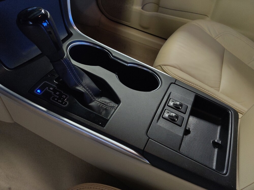 2015 Toyota Camry in Live Oak, TX 78233 - 18099450 26