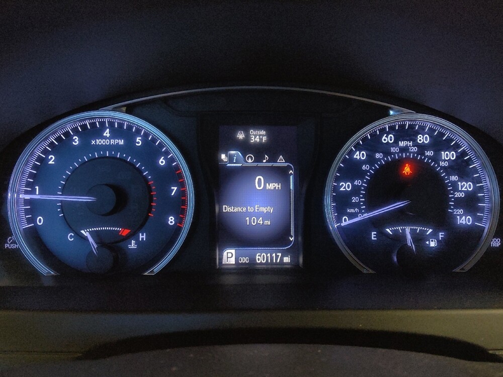 2015 Toyota Camry in Live Oak, TX 78233 - 18099450 23