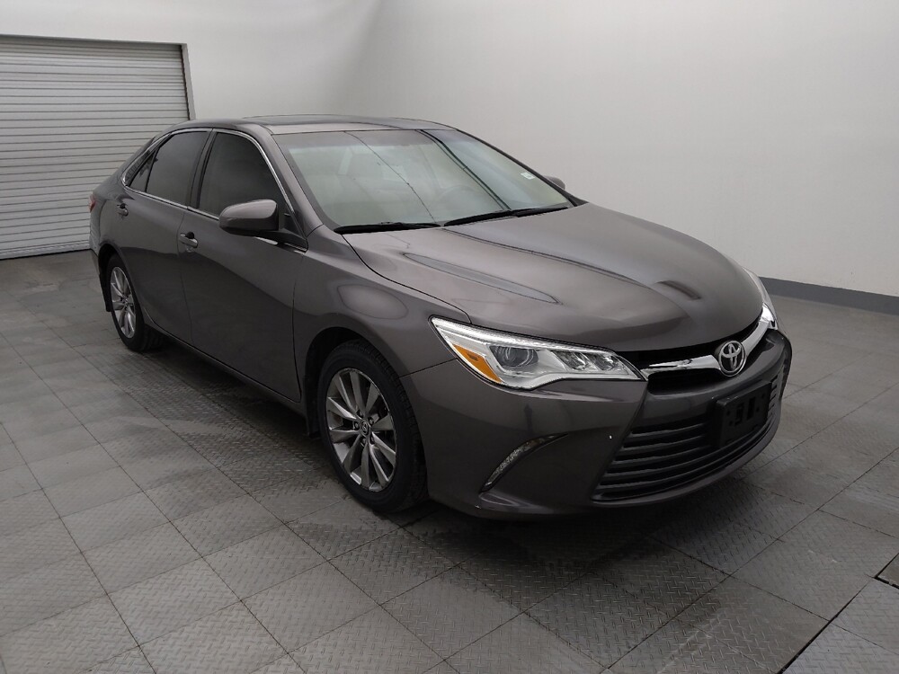 2015 Toyota Camry in Live Oak, TX 78233 - 18099450 13
