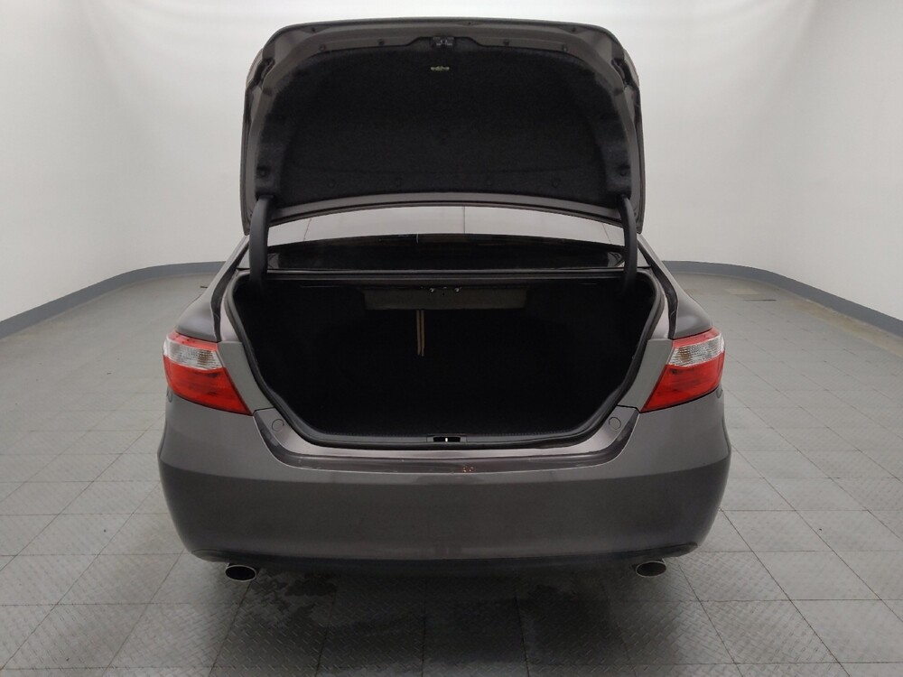 2015 Toyota Camry in Live Oak, TX 78233 - 18099450 29