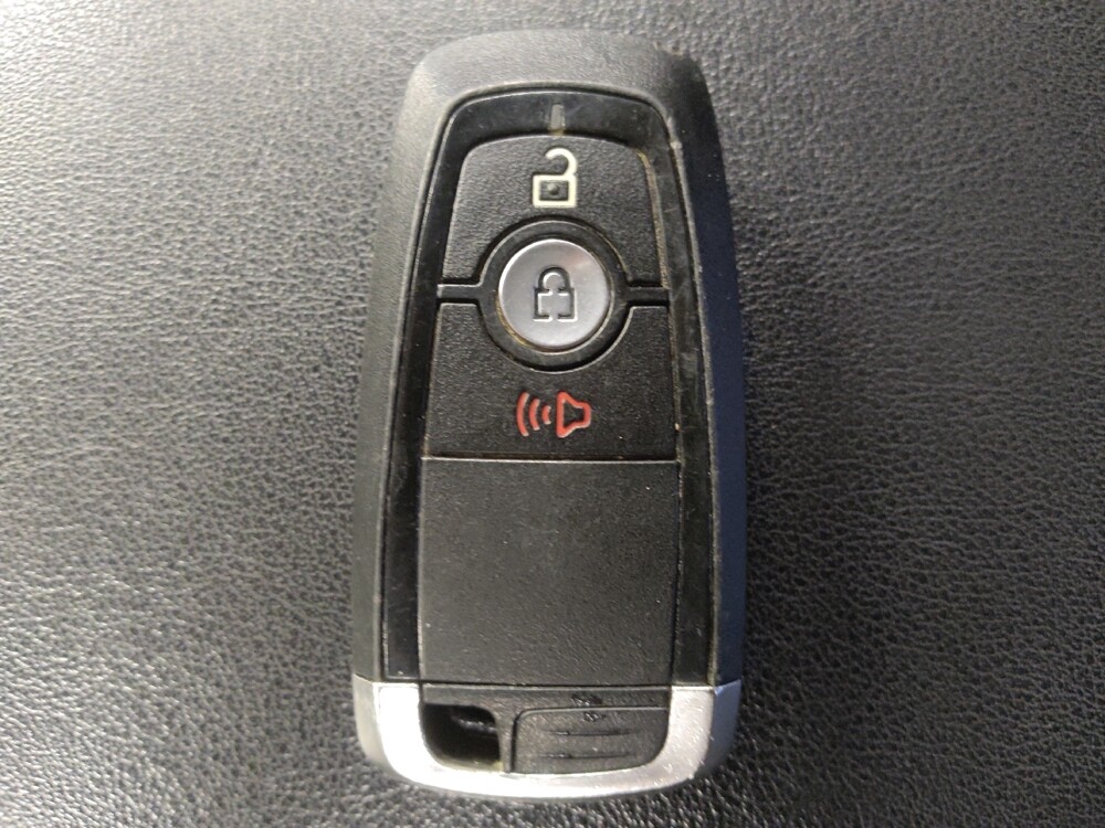 2019 Ford Edge in Houston, TX 77060 - 18099452 32