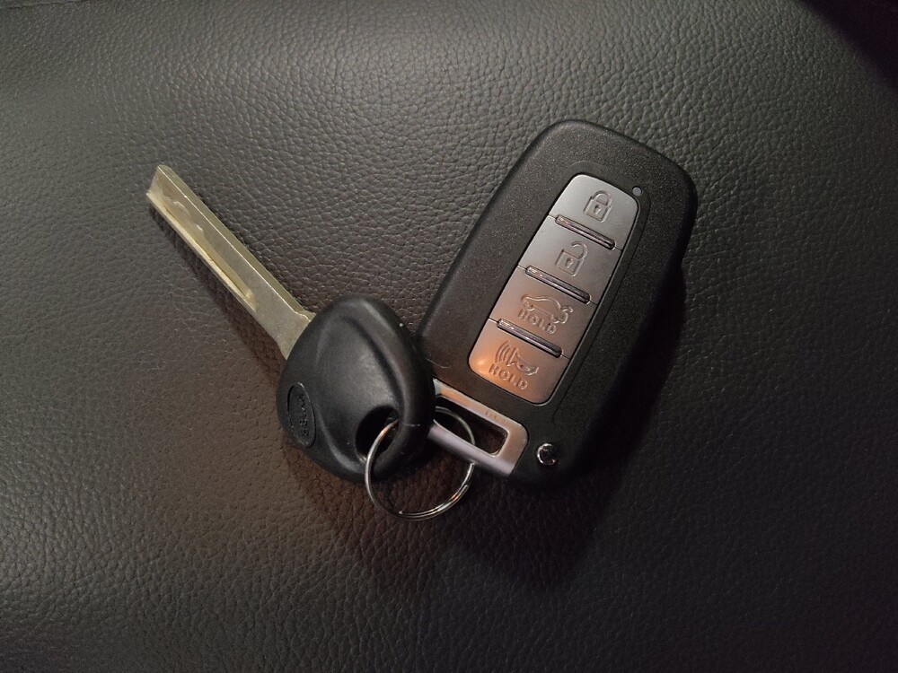 2018 Hyundai Santa Fe in Jacksonville, FL 32225 - 18099456 32