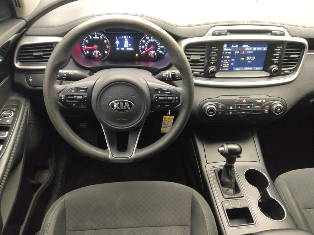 2018 Kia Sorento in Houston, TX 77060 - 18099458 22