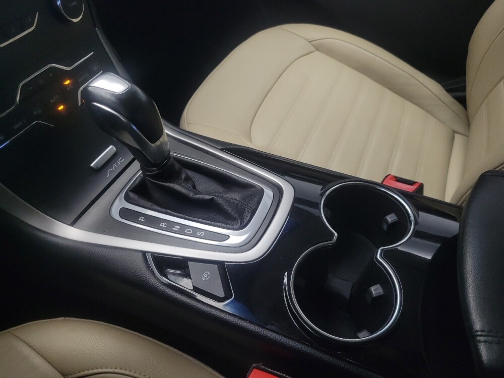 2017 Ford Edge in Peoria, IL 61615 - 18099459 26