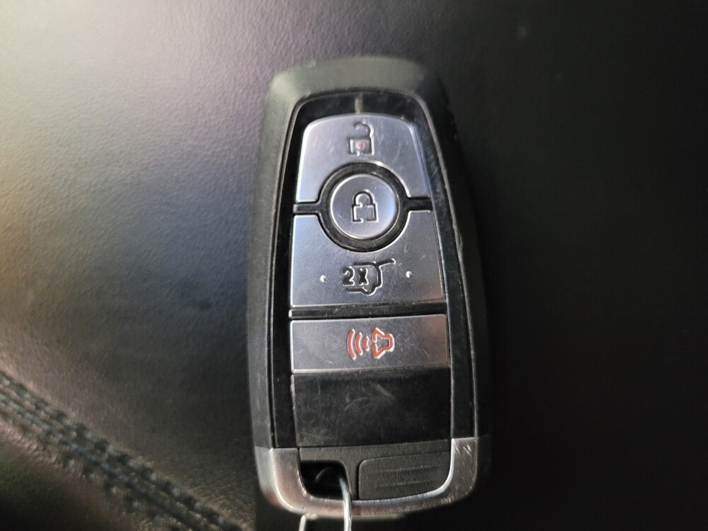 2021 Ford Explorer in Downey, CA 90241 - 18099465 32