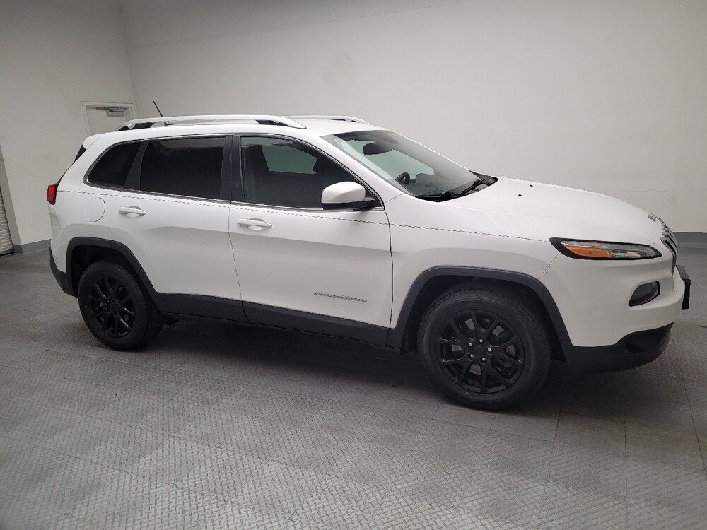 2018 Jeep Cherokee in Downey, CA 90241 - 18099466 11