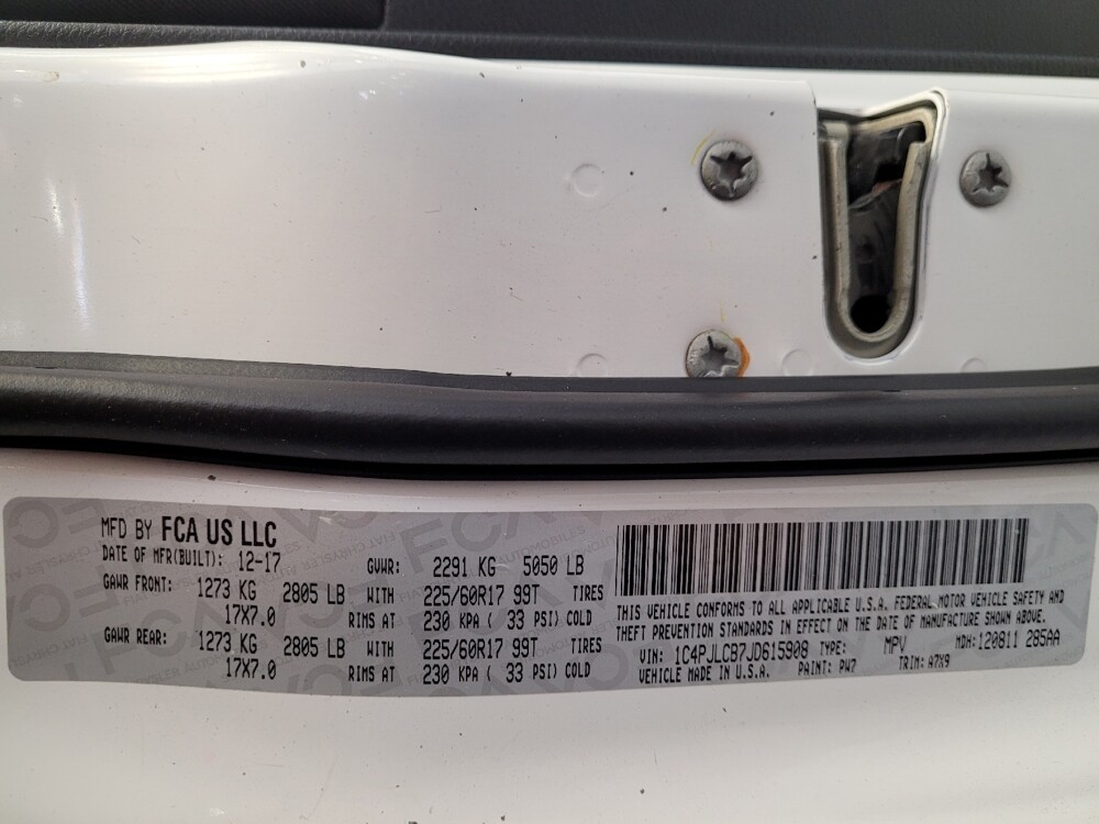 2018 Jeep Cherokee in Downey, CA 90241 - 18099466 33