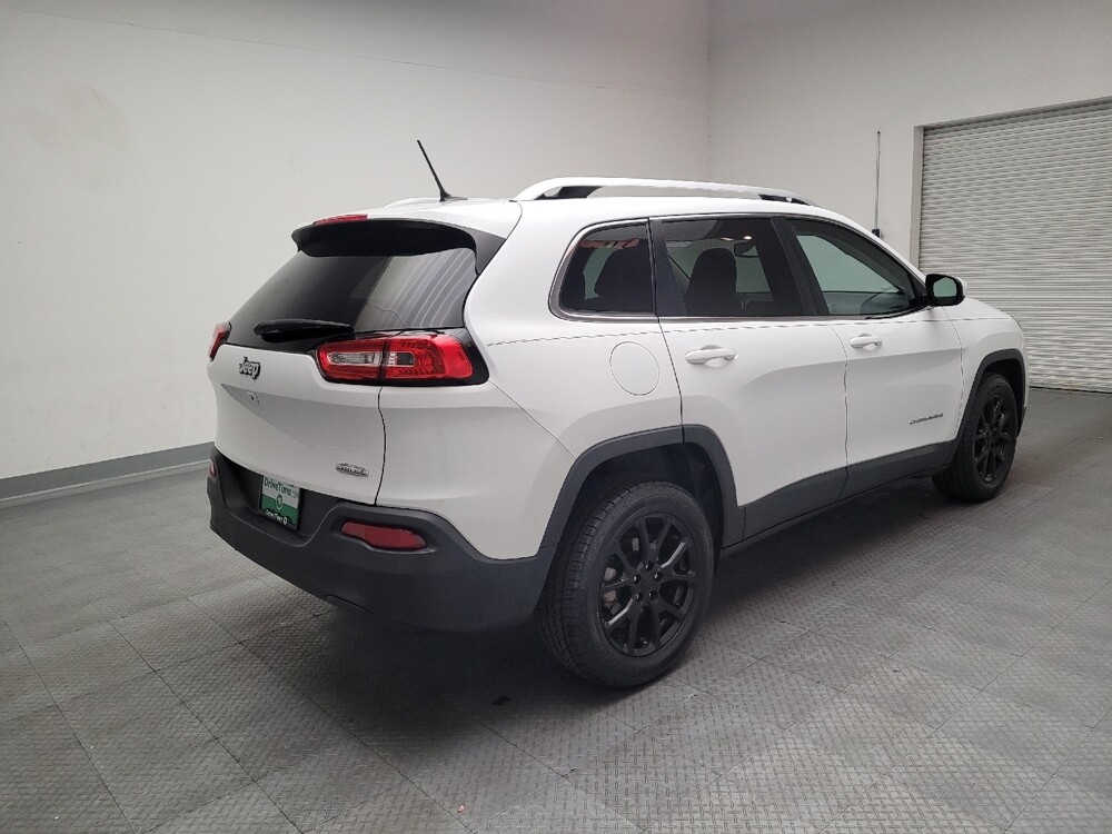 2018 Jeep Cherokee in Downey, CA 90241 - 18099466 9