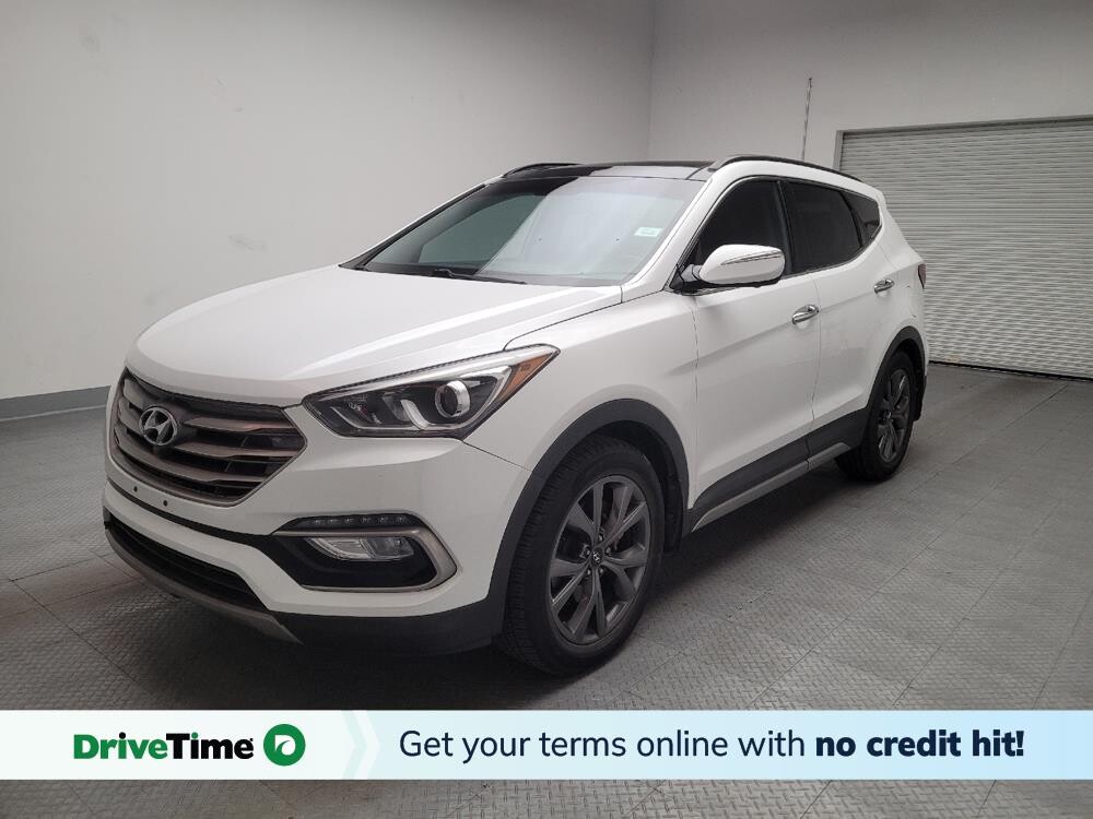 2017 Hyundai Santa Fe in Downey, CA 90241 - 18099467