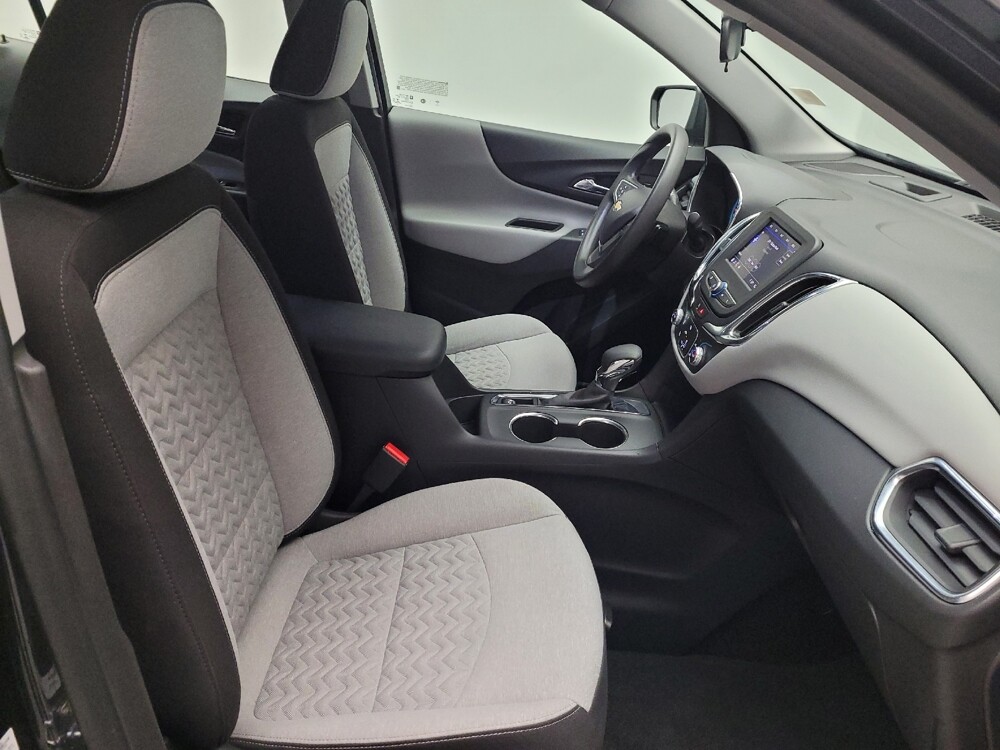 2022 Chevrolet Equinox in Downey, CA 90241 - 18099468 21