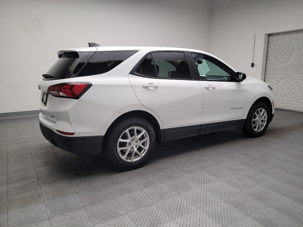 2022 Chevrolet Equinox in Downey, CA 90241 - 18099469 10
