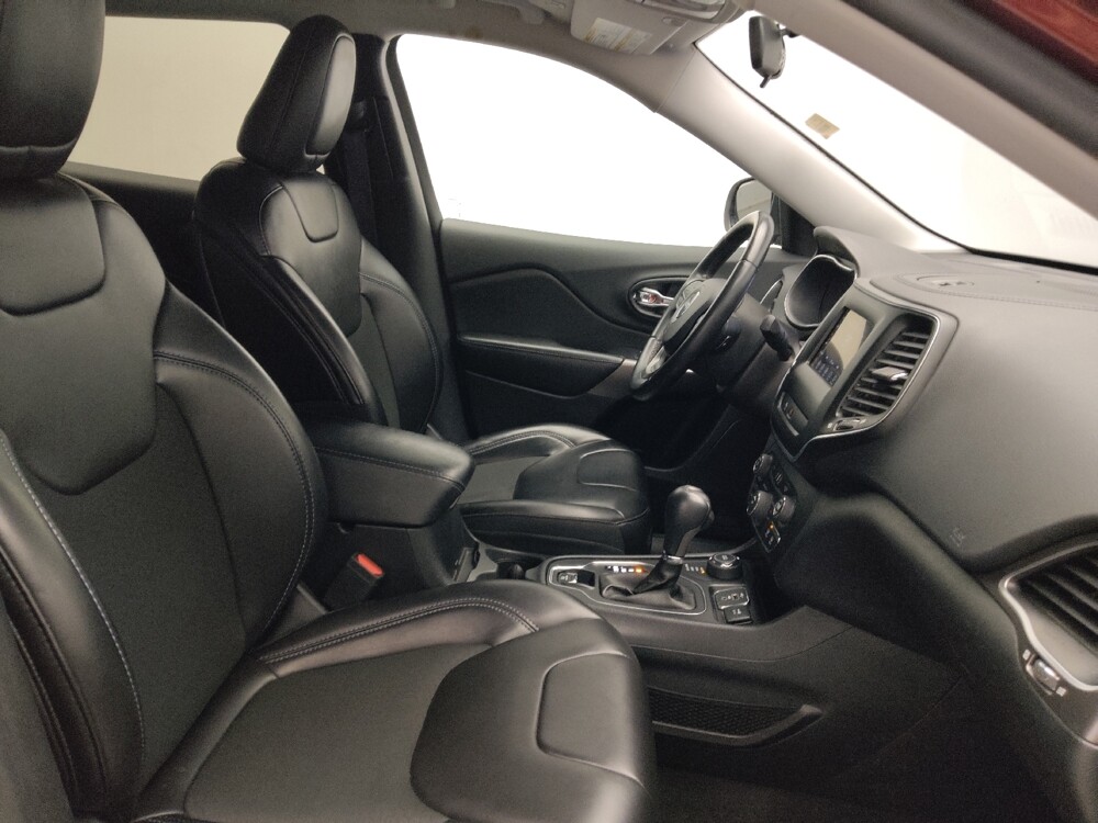 2019 Jeep Cherokee in Conyers, GA 30094 - 18099478 21