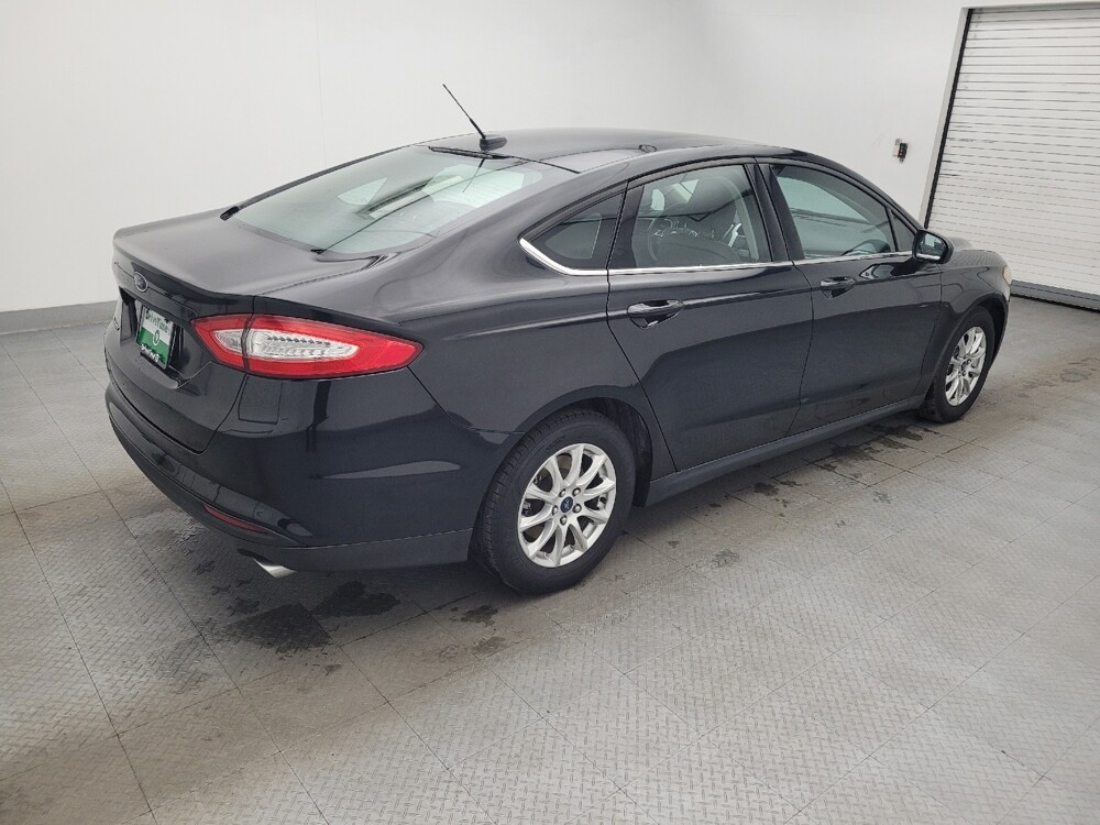 2016 Ford Fusion in Winston-Salem, NC 27103 - 18099481 10