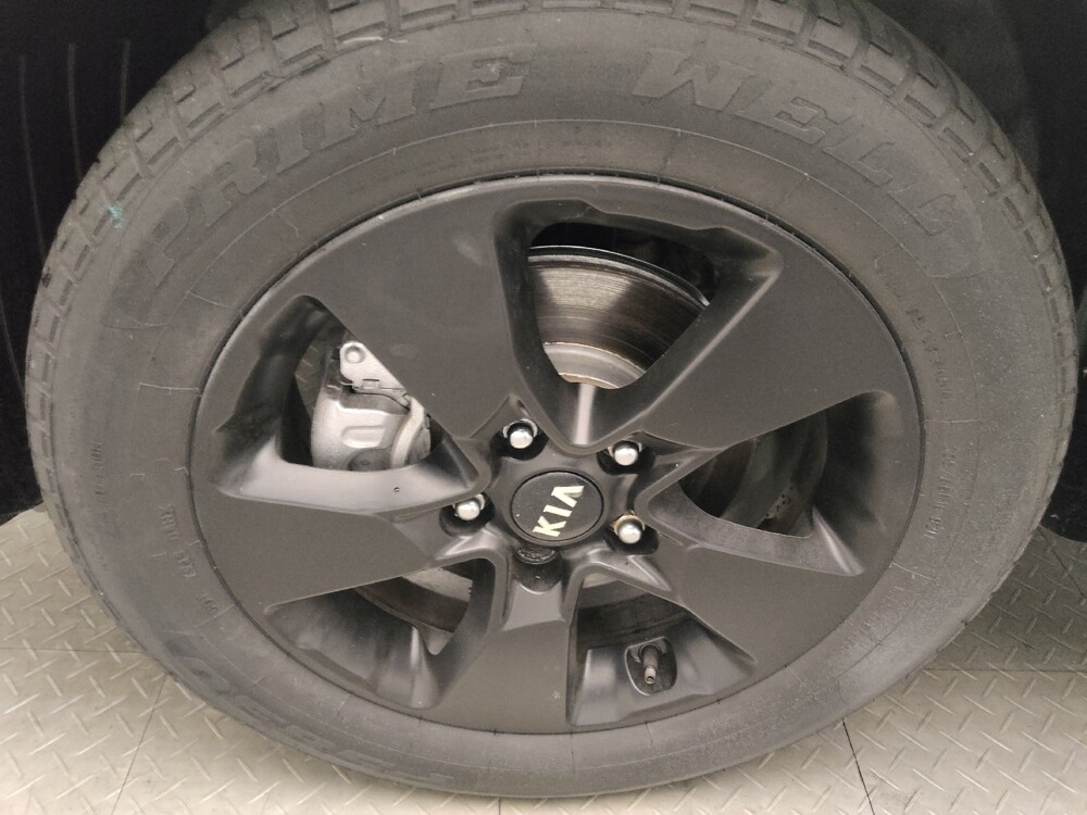 2018 Kia Soul in Conyers, GA 30094 - 18099482 31