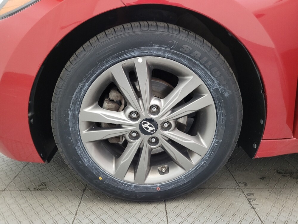 2018 Hyundai Elantra in Chandler, AZ 85225 - 18099483 31