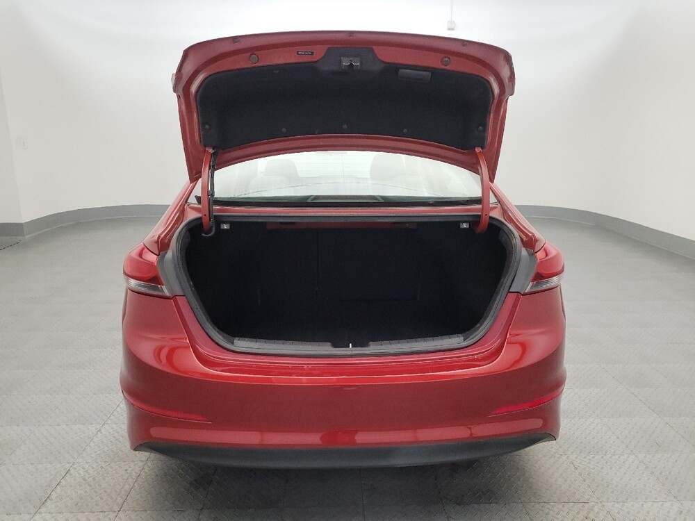2018 Hyundai Elantra in Chandler, AZ 85225 - 18099483 29