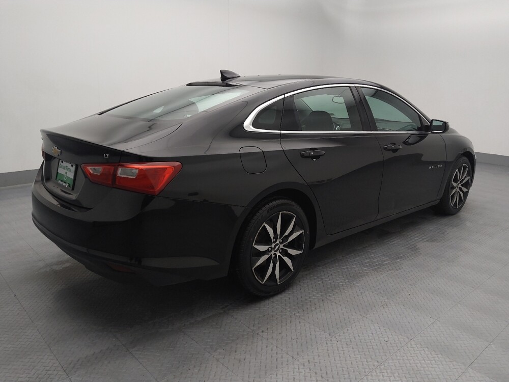 2017 Chevrolet Malibu in Gladstone, MO 64118 - 18099484 9