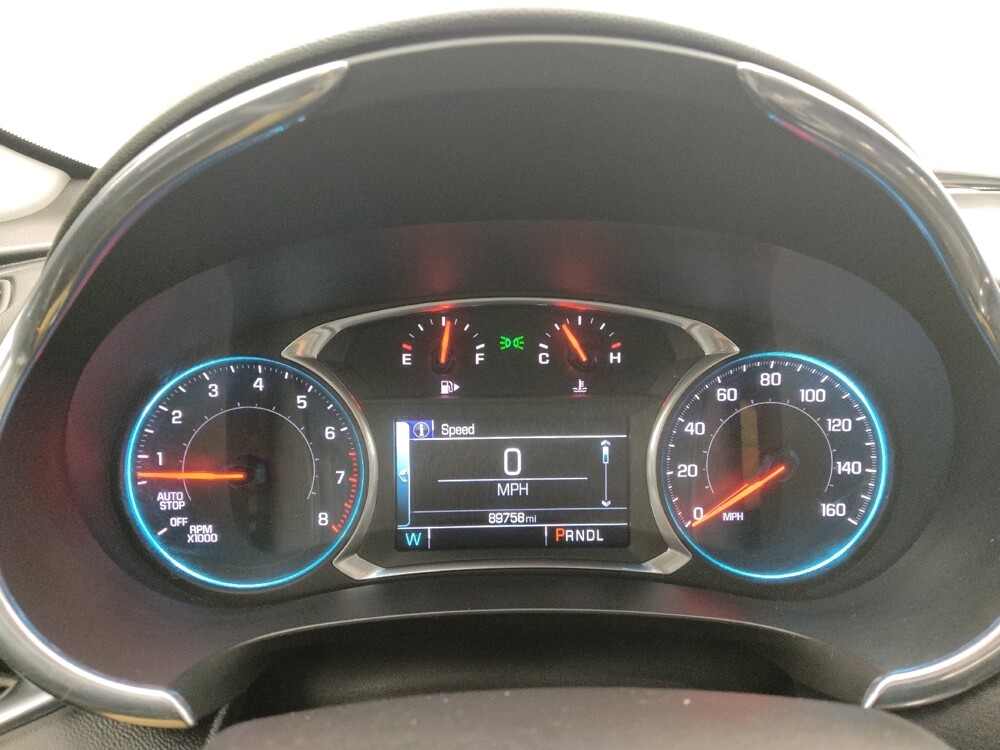 2017 Chevrolet Malibu in Gladstone, MO 64118 - 18099484 23