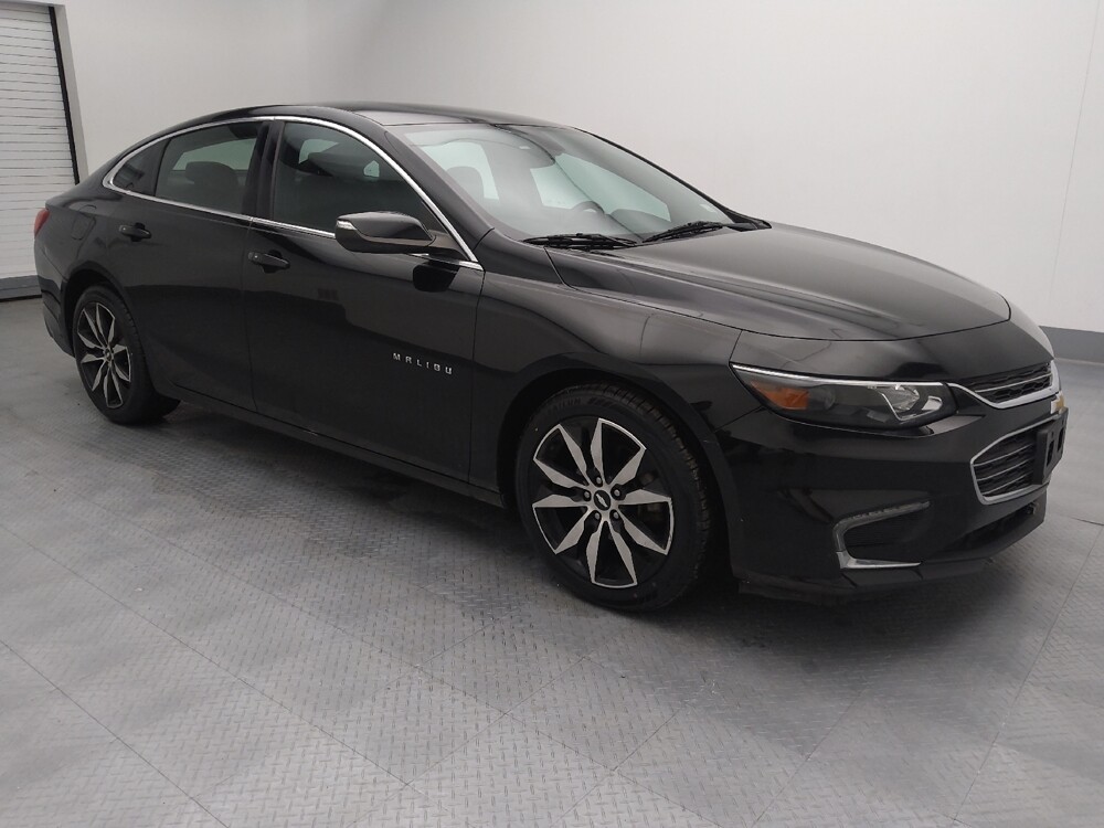 2017 Chevrolet Malibu in Gladstone, MO 64118 - 18099484 11