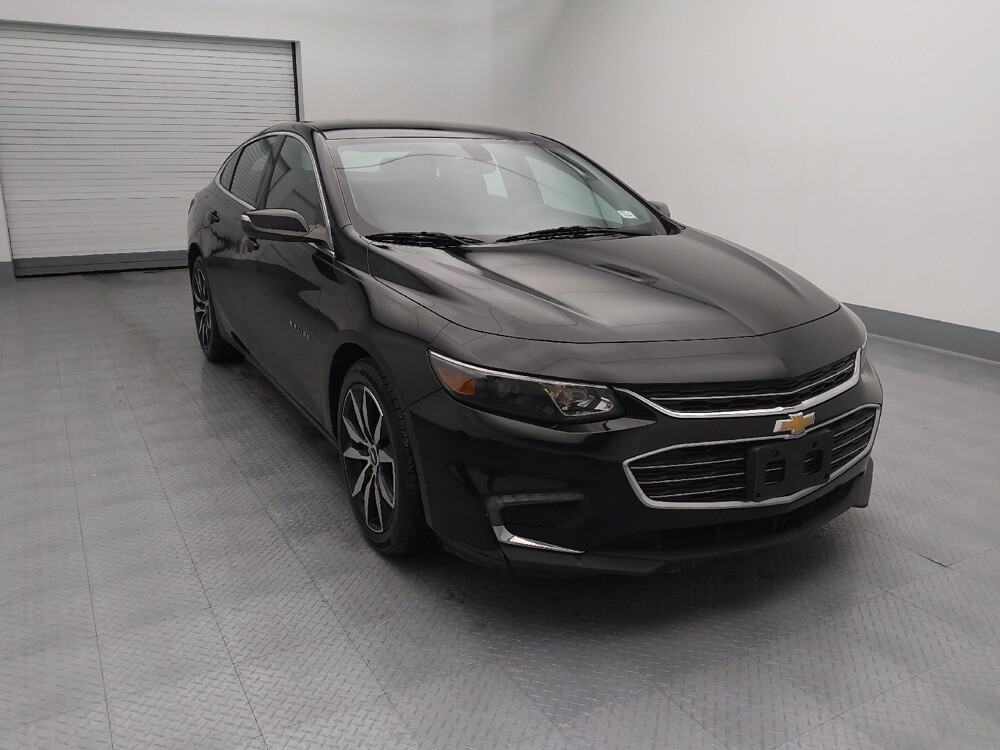 2017 Chevrolet Malibu in Gladstone, MO 64118 - 18099484 14