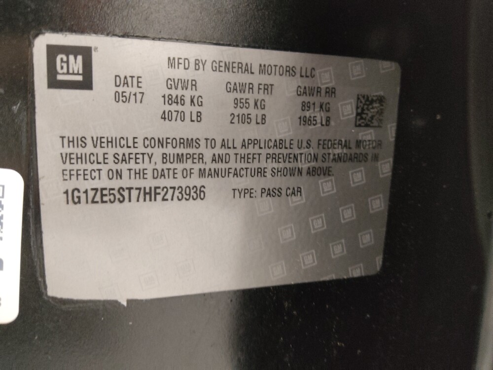 2017 Chevrolet Malibu in Gladstone, MO 64118 - 18099484 33