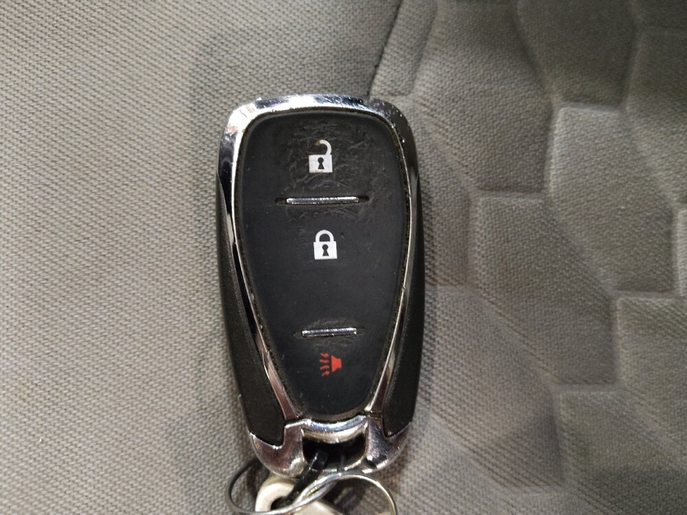 2019 Chevrolet Equinox in Fort Worth, TX 76116 - 18099487 32