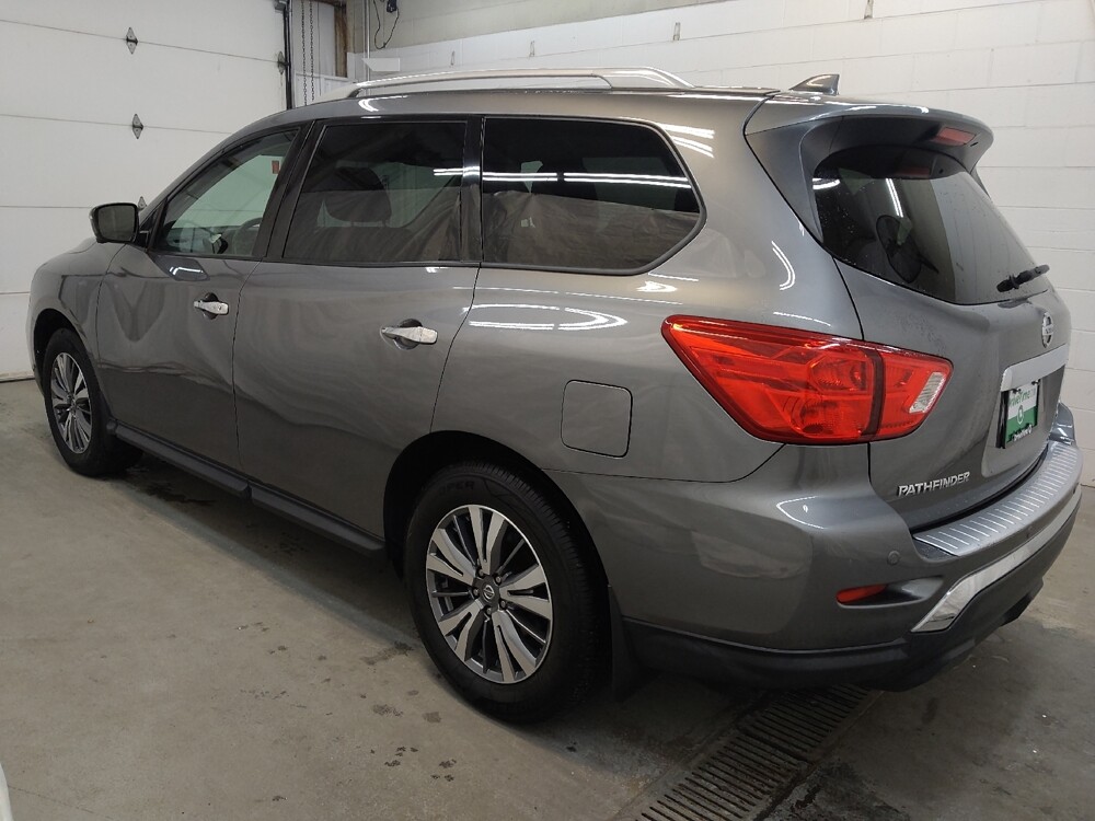 2020 Nissan Pathfinder in Fairfield, OH 45014 - 18099493 3