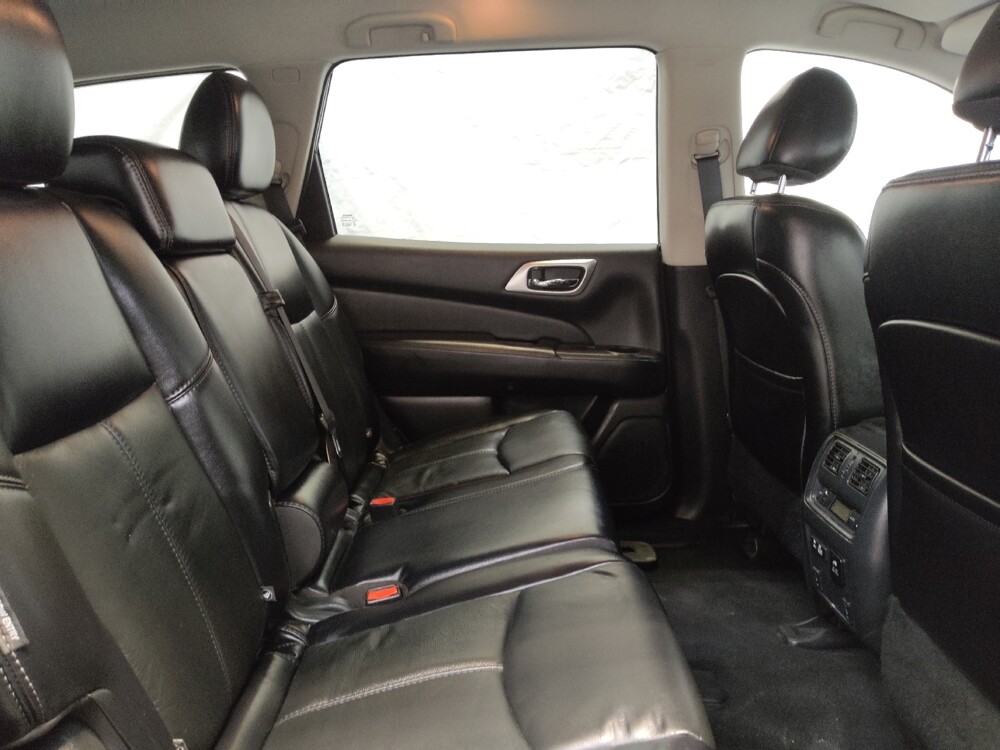 2020 Nissan Pathfinder in Fairfield, OH 45014 - 18099493 19