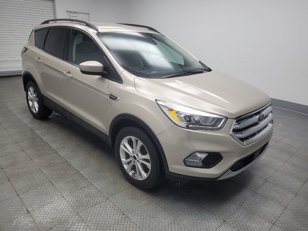 2018 Ford Escape in Indianapolis, IN 46222 - 18099496 11