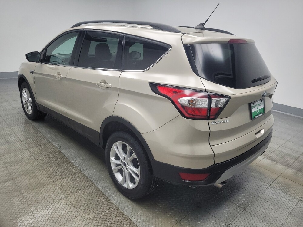 2018 Ford Escape in Indianapolis, IN 46222 - 18099496 3