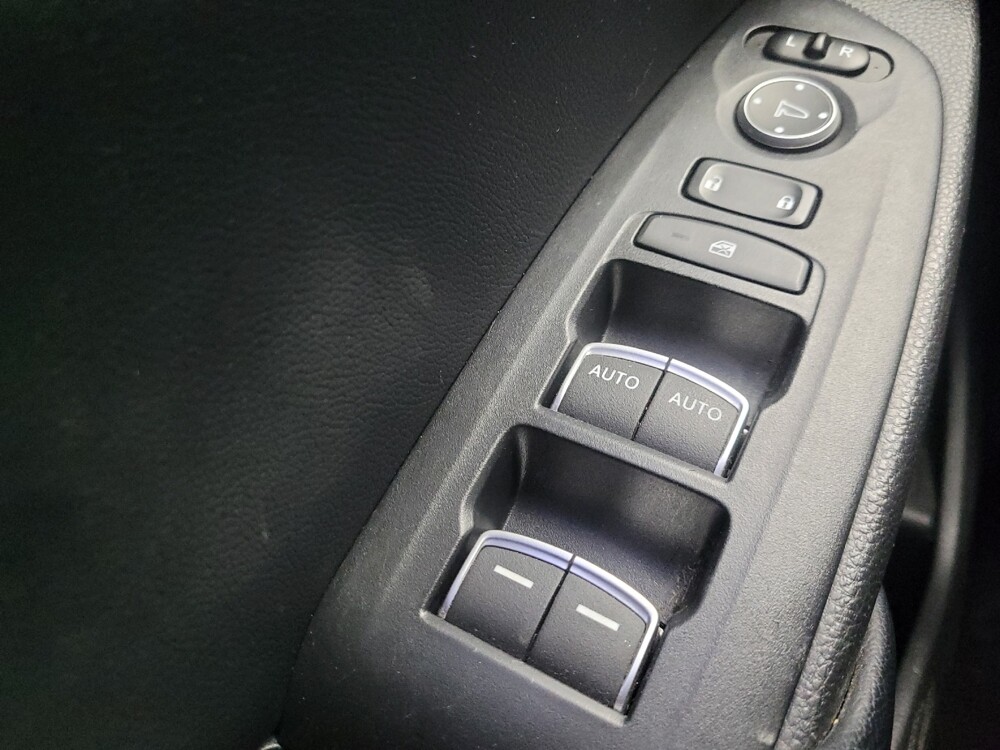 2018 Honda Accord in Indianapolis, IN 46222 - 18099498 27