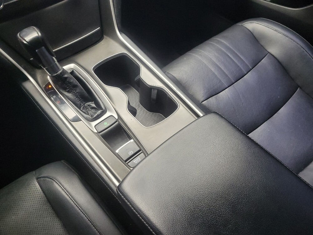 2018 Honda Accord in Indianapolis, IN 46222 - 18099498 26