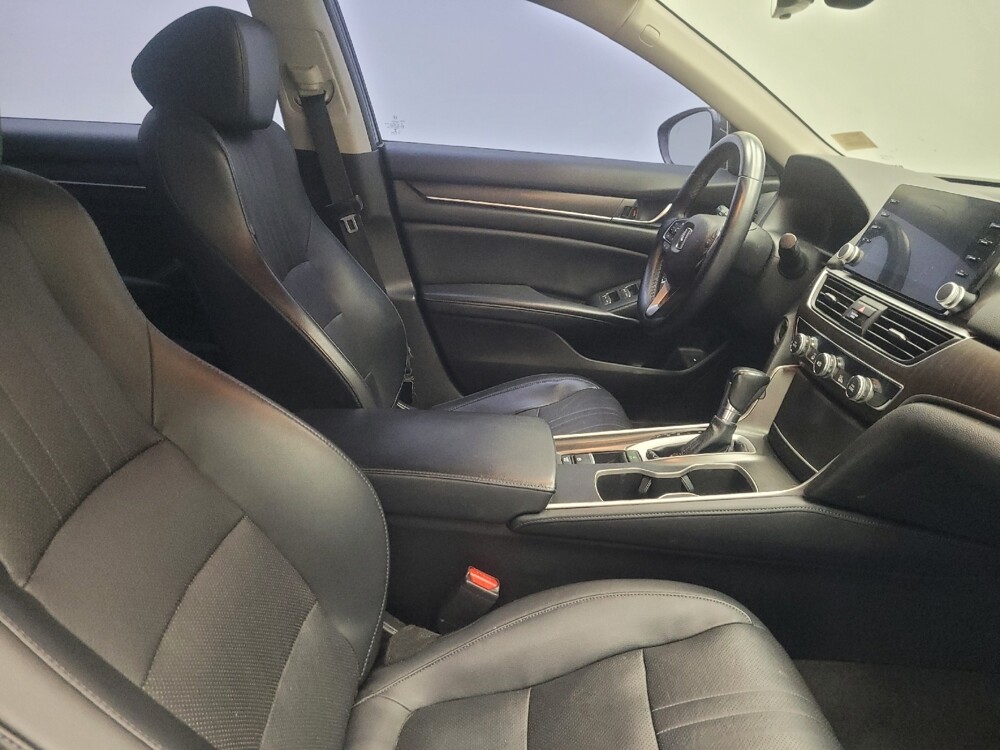 2018 Honda Accord in Indianapolis, IN 46222 - 18099498 21