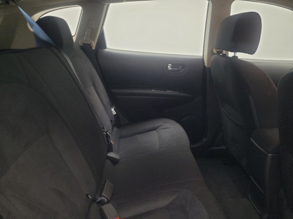 2015 Nissan Rogue in Indianapolis, IN 46222 - 18099499 19