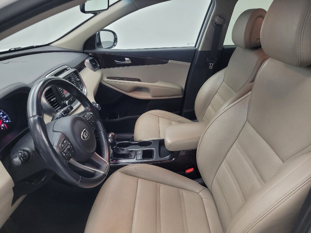 2016 Kia Sorento in Antioch, TN 37013 - 18099500 17